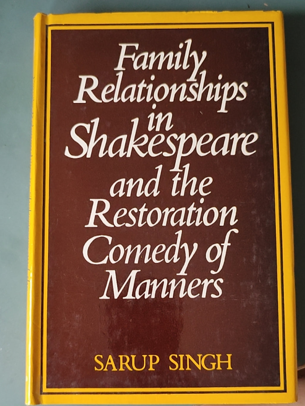 莎士比亚作品系列 - Family Relationships in Shakespeare and the Restoration Comedy of Manners - ¥99.00